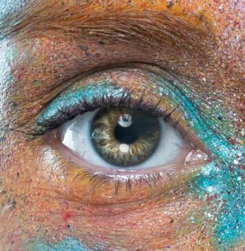 colors for blue green eyes