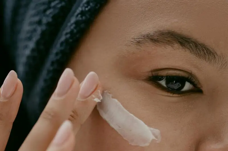Cleaning Contact Lenses